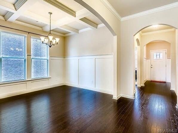 Building Photo - New Park - 5BR/3BA w/ 2900+sq ft
