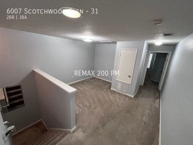 Building Photo - 6007 Scotchwood Glen