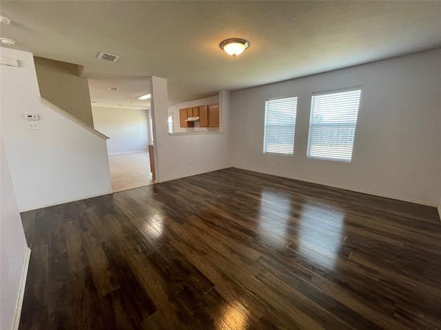 Building Photo - 2801 Mockingbird St