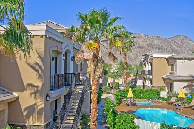 Building Photo - 50630 Santa Rosa Plz