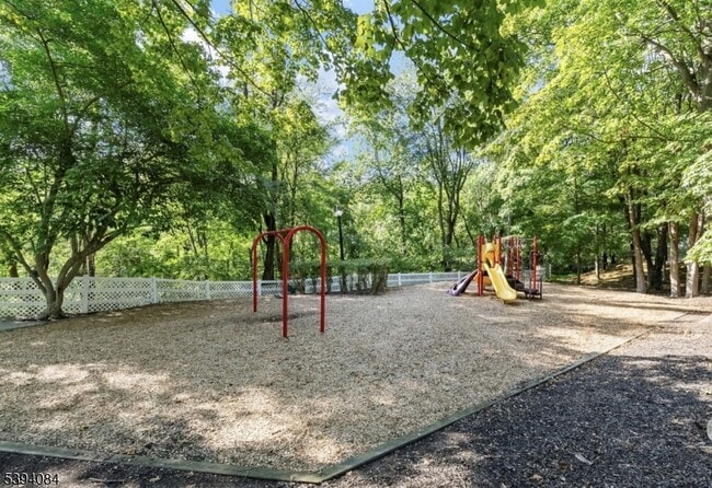 Building Photo - 1248 Garrison Ct