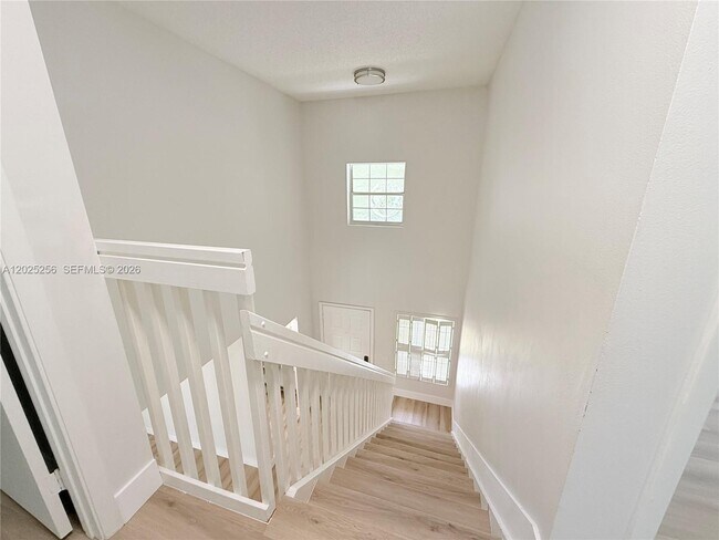Building Photo - 9832 NW 9th Ct