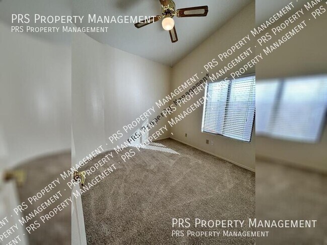 Building Photo - 3809 E Desert Flower Ln