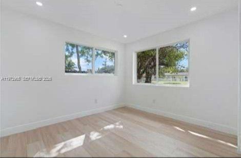 Building Photo - 5701 SW 41st St