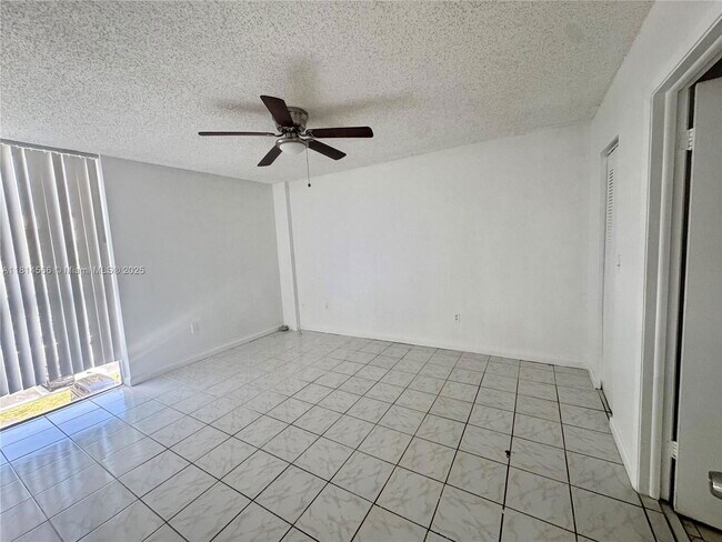 Building Photo - 7125 NW 186th St