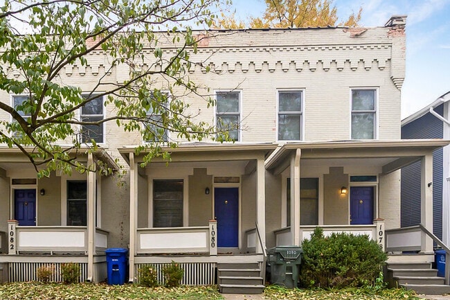 Building Photo - 1080 Mt Pleasant Ave