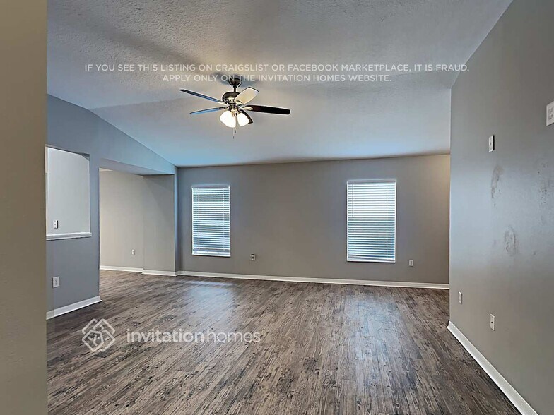 Building Photo - 2270 Blackwood Dr