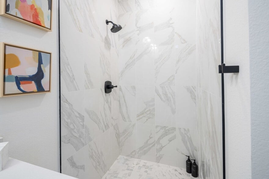 Building Photo - 2612 SW Livingston Square