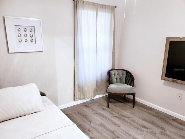 Building Photo - 3773 59th Ave W