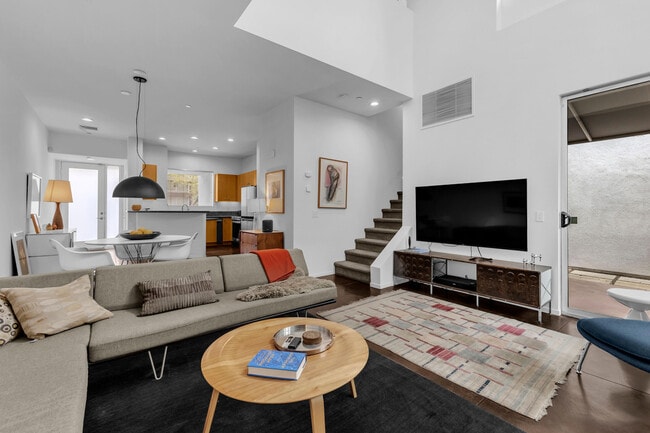 Building Photo - 3574 Penny Ln