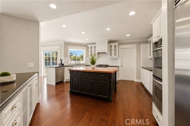 Building Photo - 5188 Vista Miguel Dr