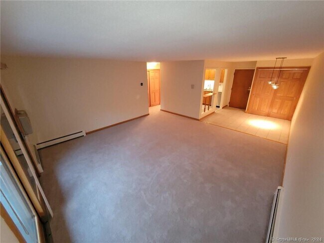 Building Photo - 17 Stony Brook Dr