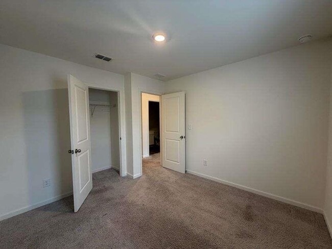 Building Photo - 35300 Condor Ct