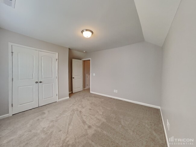 Building Photo - 162 Carissa Dr