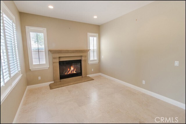 Building Photo - 47 Santa Barbara Dr
