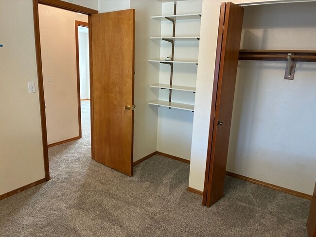 Building Photo - Winter Special!!!!!!! $1,250 off the first month's rent with a 12-month lease!!!!