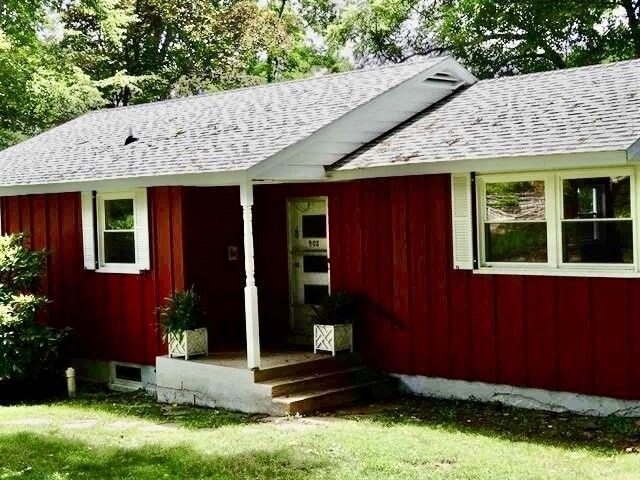 Building Photo - 908 Rosser Ln