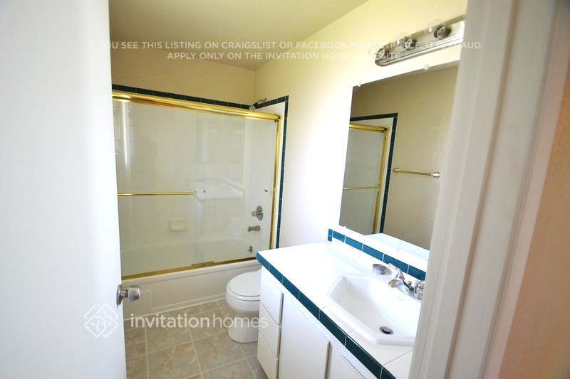 Building Photo - 4504 S 263rd St