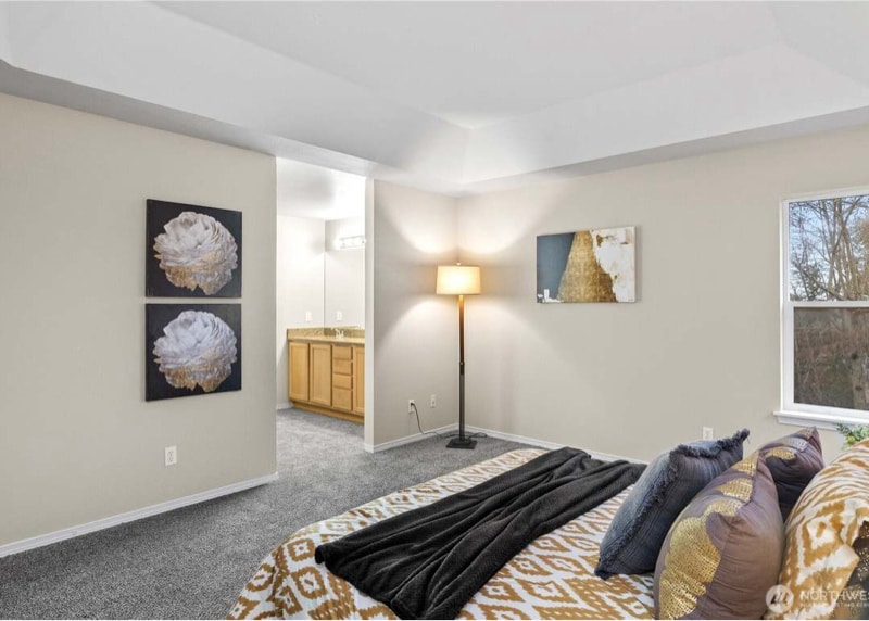 Building Photo - 6322 Rebecca Ave SE