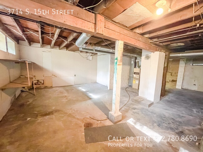 Building Photo - 3714 S 15th St