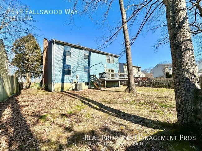 Building Photo - 7649 Fallswood Way