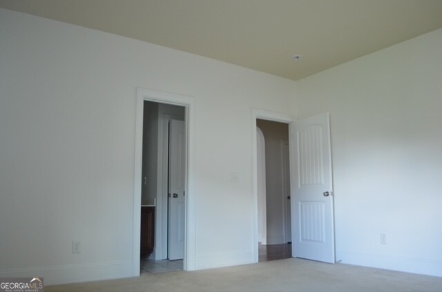 Building Photo - 15 Creekwater Dr