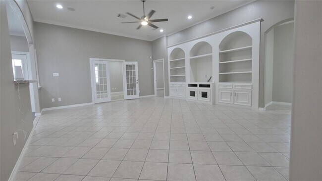 Building Photo - 13203 Weiman Rd