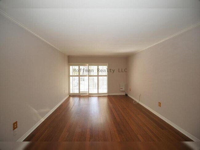 Building Photo - Luxury South Tampa Condo on Bayshore Blvd