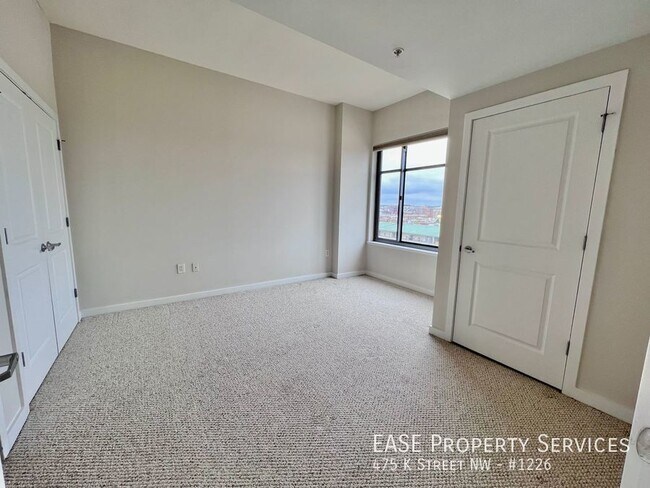 Building Photo - 475 K St NW