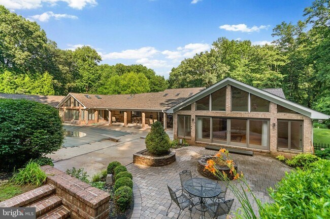 Building Photo - 4233 Buckskin Wood Dr