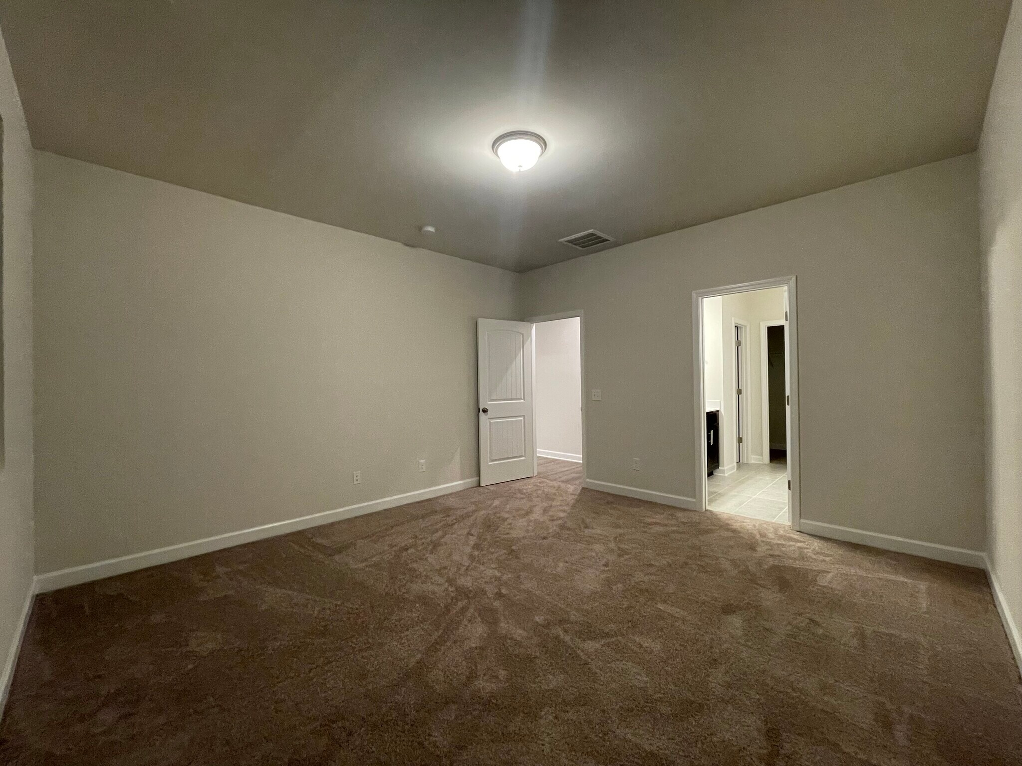 Building Photo - 2745 Sparrowgap Trl