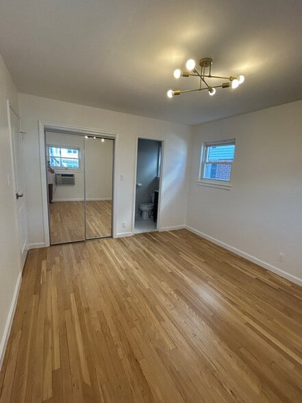 Building Photo - 2731 E 65th St