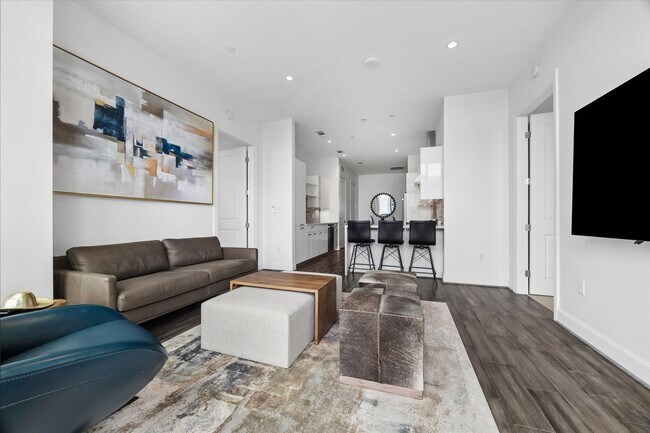 Building Photo - 1211 Caroline St