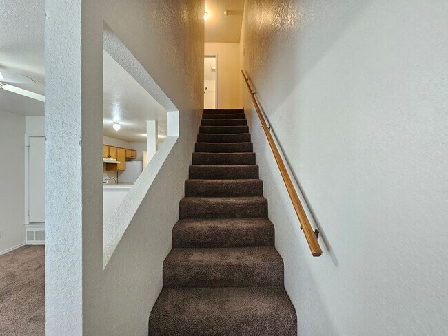 Building Photo - 4501 Deek Dr