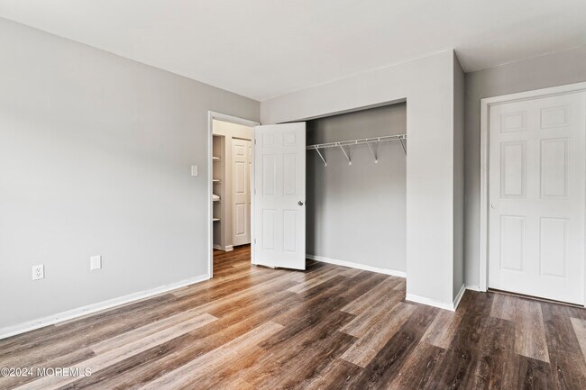 Building Photo - 41 N Indian Valley Ct