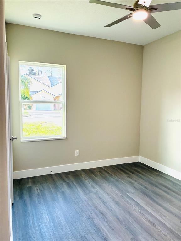 Building Photo - 98 Wheatfield Dr