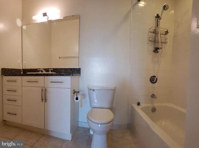 Building Photo - 4101 Albemarle St NW