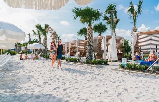 Building Photo - 584 Santa Rosa Hls Dr