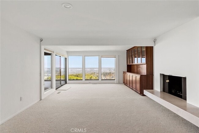 Building Photo - 972 Via Rincon