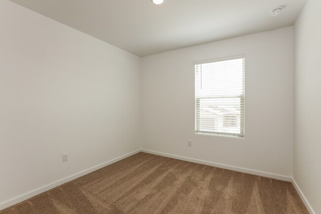 Building Photo - 7070 W Joycliff Way