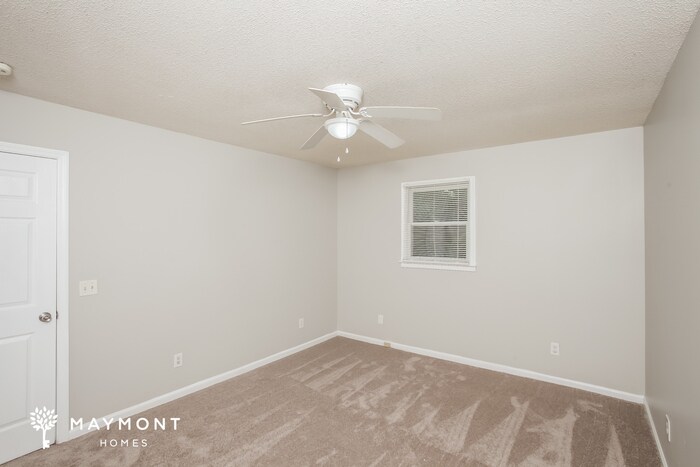 Building Photo - 6924 Longbrook Rd