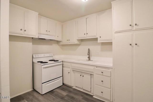 Building Photo - 241 Campbell Way
