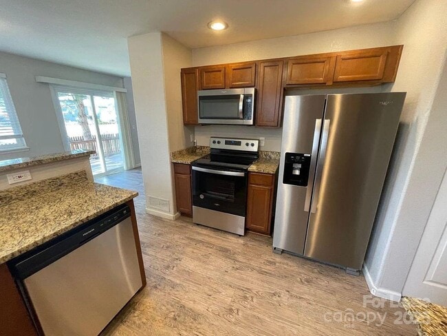 Building Photo - 10545 Barvas St