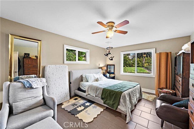 Building Photo - 303 Cazador Ln