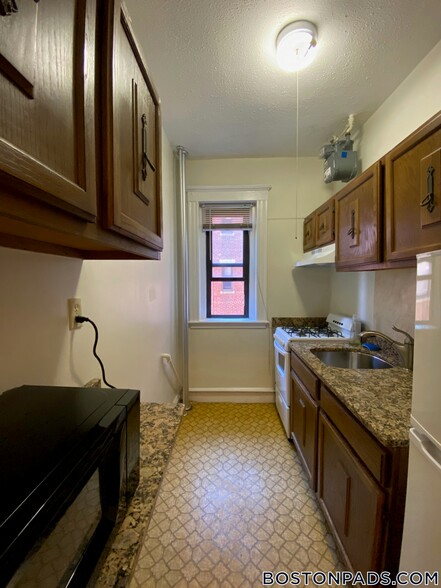 Building Photo - 17-19 Washington St.