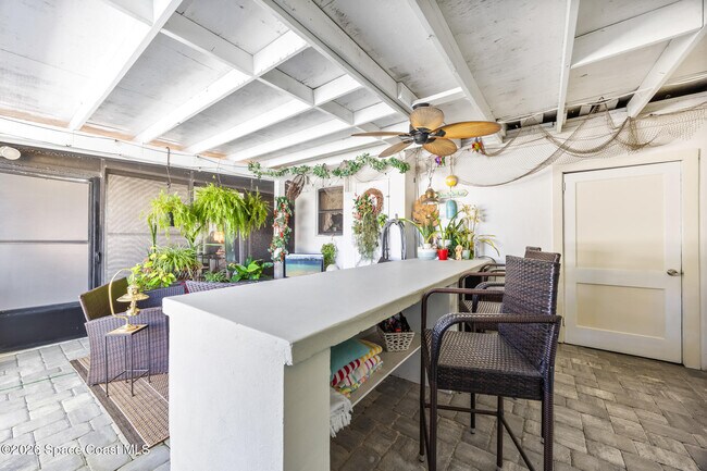 Building Photo - 229 NE 1st St