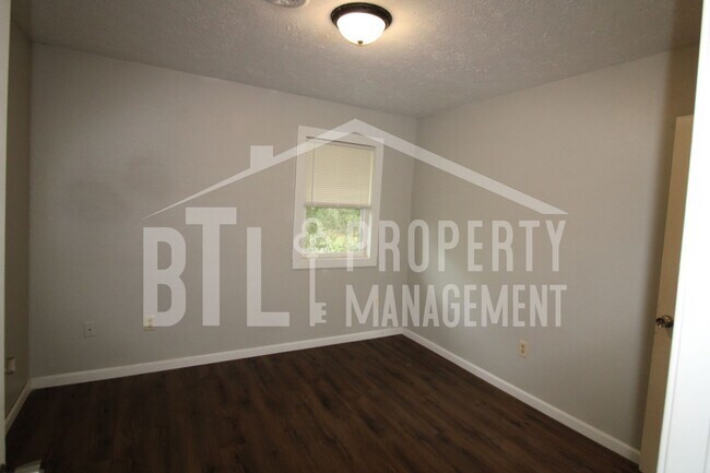 Building Photo - A-330 Timothy Rd