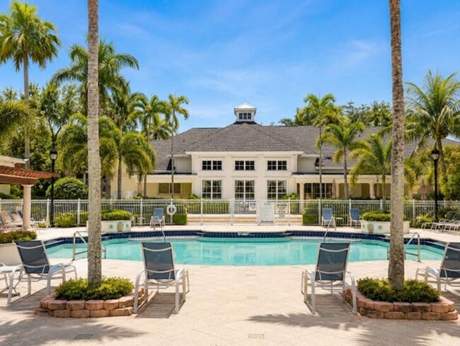 Building Photo - 224 Murcia Dr