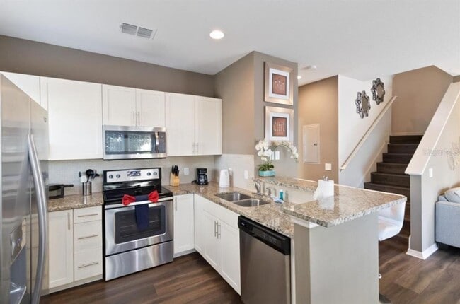 Building Photo - 3207 Gold Ln