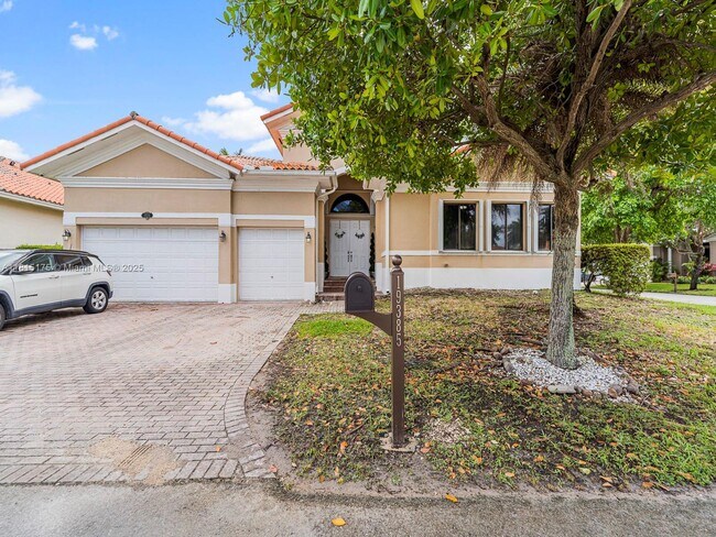 Primary Photo - 19385 SW 79th Ct